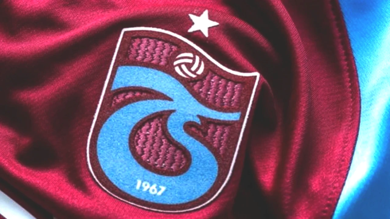 Trabzonspor, Fransa'dan Yeni Orta Saha Yıldızını Kadrosuna Ekledi!