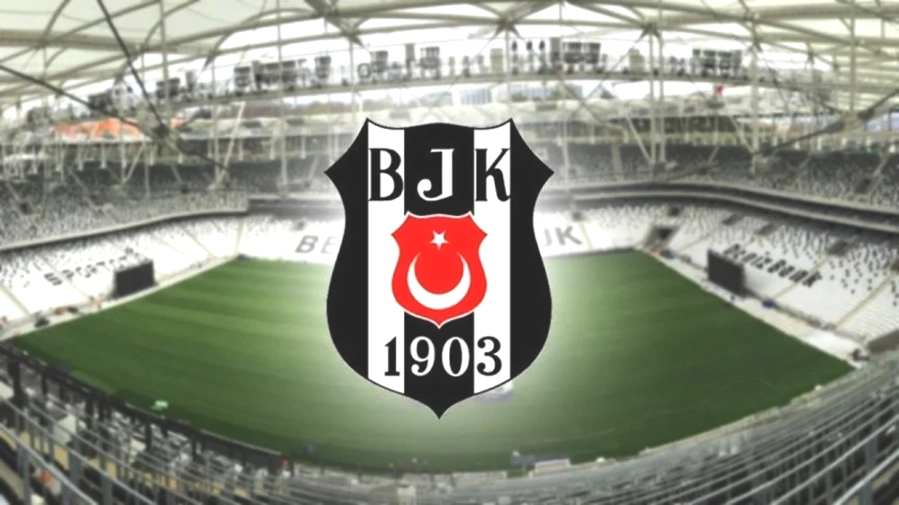 Beşiktaş, Fenerbahçe'nin Eski Yıldızını Transfer İçin Düşünüyor! Piyasalar Karıştı!