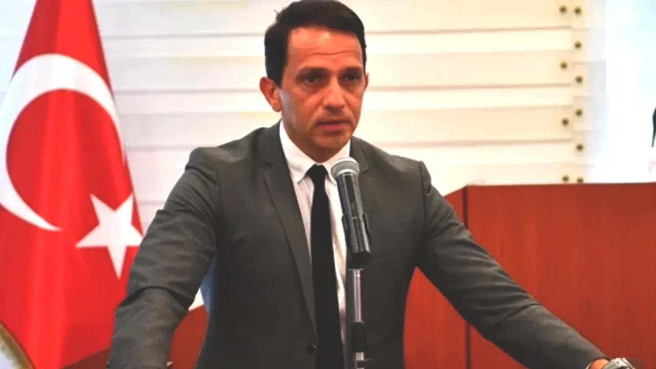 Mücahit Birinci'nin AK Parti'den İstifası Siyasette Yeni Bir Dönem Mi Başlatıyor?